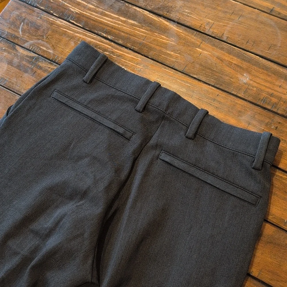 Quince Ultra Stretch 24/7 Smart Chino Pants 30x28 - Picture 8 of 9